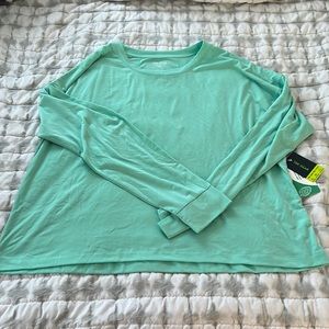 NWT tek gear dry fit shirt size XXL